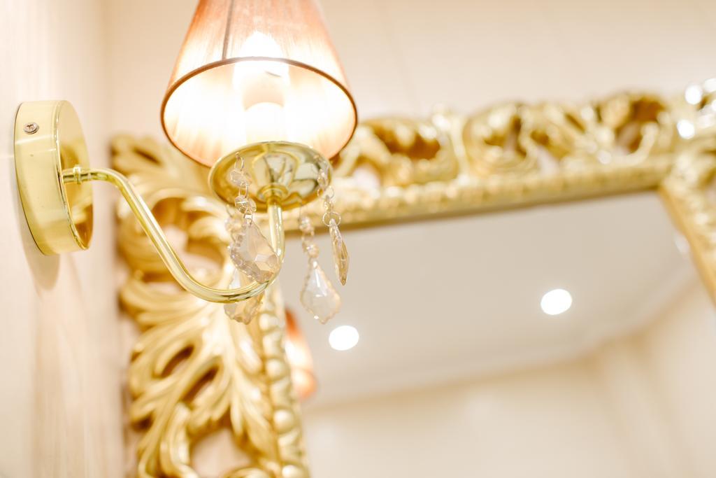 Royal Suite Apartment With Jacuzzi Sumy Bagian luar foto